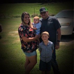 Meet your Posher, Kendra